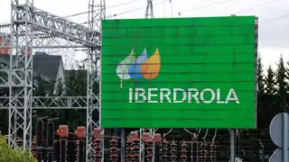 La presidenta Claudia Sheinbaum detalló que los activos de Iberdrola en México han sido adquiridos por Cox