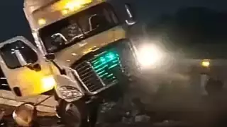 Así terminó el tráiler en Bacalar