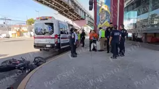 Accidente entre motos deja tres lesionados en avenida Gobernadores, Campeche