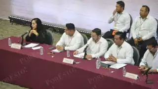 El alcalde de Calkiní, Milton Millán, compareció ante el Congreso y advirtió una pérdida de 43.4 millones de pesos en 2025.