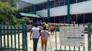 La A.C. Unidos por una Vida Digna denunció negligencia del IMSS en Campeche que pone en riesgo la vida de un paciente con VIH.