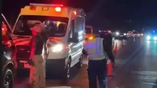 El hombre chocó contra un muro de contención en el Periférico de Mérida