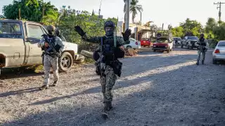 Analistas y funcionarios, consideran que la estrategia del presidente Donald Trump busca presionar al gobierno de Claudia Sheinbaum y reposicionar su agenda