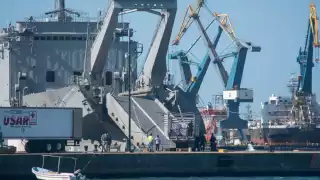 El ámbito portuario, se ha observado una disminución cercana al 20 por ciento en el movimiento de carga