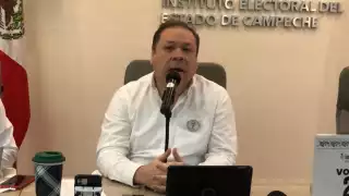 Juan Carlos Mena Zapata, consejero presidente del IEEC