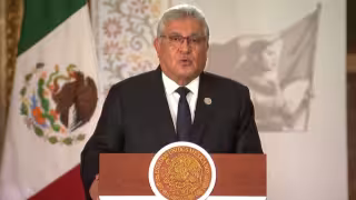 Alfonso Cepeda Salas, secretario general del Sindicato Nacional de Trabajadores de la Educación (SNTE)