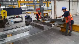 El reporte respecto a abril reveló un crecimiento de 3.7% en plazas laborales