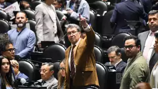 El dictamen fue avalado con tres modificaciones, entre ellas una reserva presentada por Morena que generó fuertes críticas de la oposición