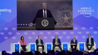 “Si no fabrican su producto en Estados Unidos, entonces simplemente tendrán que pagar un arancel" señaló Donald Trump en el Foro de Davos