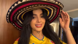 Karely Ruiz denuncia estafa de 200 mil pesos.