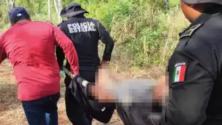 El hombre se encontraba deshidratado, por lo que fue llevado a un hospital