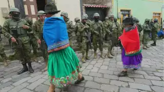 El decreto, que abarca a siete provincias, Quito y el sistema penitenciario, permite suspender garantías constitucionales