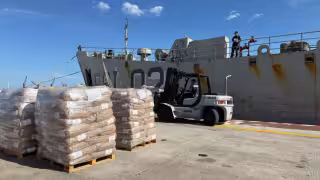 La semana pasada arribaron a La Habana dos embarcaciones mexicanas con más de 814 toneladas de víveres y bienes esenciales