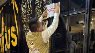 Personal de Protección Civil inspecciona un establecimiento y encuentra anomalías sanitarias