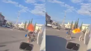 La épica batalla en un crucero: ¡se lanzan fuego! Y el video se hace viral