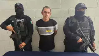 El hombre quedó a disposición de la FGE Quintana Roo