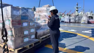 El buque ARM “Papaloapan” transporta aproximadamente 684 toneladas de insumos