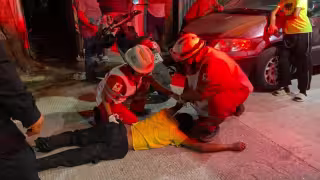 Presunto ladrón es golpeado por vecinos en la colonia Manigua
