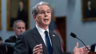 El secretario del Tesoro de EU, Scott Bessent, encabeza las negociaciones arancelarias con China