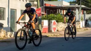 Se realizó la carrera ciclista del pavo