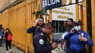 La mandataria explicó que en diversos planteles universitarios se han presentado amenazas de bomba