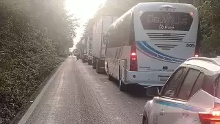 El bloqueo en la carretera Mérida-Cancún lleva 24 horas