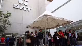 Durante abril, el SAT habilita este proceso para personas físicas y, como ocurre cada año, la demanda varía dependiendo del día