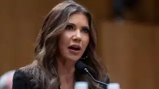 Kristi Noem, titular del Departamento de Seguridad Nacional de Estados Unidos