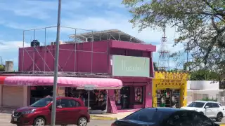 Negocios de la avenida Héroes registran bajas ventas