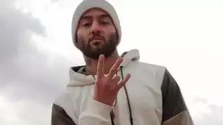 Toomaj Salehi quedó absuelto de la pena de muerte condena que se le impuso por apoyar las protestas por la muerte de la joven Mahsa Amini