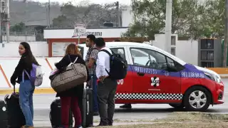 El promedio del costo de servicio de traslado de un taxi de sitio va desde los 250 pesos hasta los 300 pesos en la ciudad