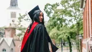 Laura Aguilar Franco concluyó su maestría en Harvard