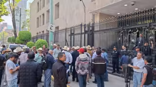 SEGOB lamenta que los productores agrícolas y transportistas rompieron el diálogo