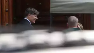 El subsecretario de Estado de Estados Unidos,  Christopher Landau, llegó a Palacio Nacoional para su encuentr con la presidenta Claudia Sheinbaum