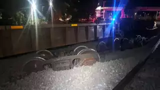 El accidente ocurrió poco después de la medianoche, a la altura del puente vehicular cercano al mercado de abastos