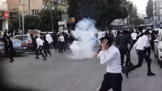 La decisión coincide con la llegada del portaaviones estadounidense USS Gerald R. Ford a la costa israelí