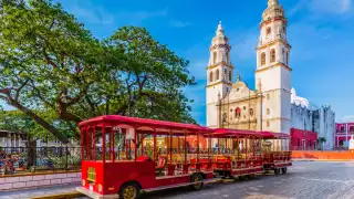 Campechanos recuerdan hoy escudo e himno como símbolos estatales