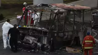 El peritaje inicial indica que el chofer de la pipa, perdió el control del vehículo al conducir a exceso de velocidad
