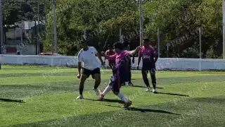 Jarochos y Yeshua caen; Perritos y Ciervos se consolidan en la Liga de Medios