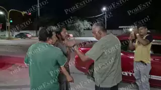Incidente de tránsito deriva en riña, pero se resuelve con negociación