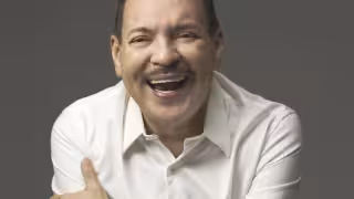 Julio Preciado fue sometido a una cirugía para colocarle un marcapasos.