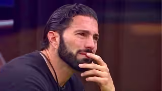 Poncho de Nigris abre su corazón y rompe en llanto por los ataques de sus haters