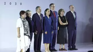 Claudia Sheinbaum, virtual presidenta electa, presentó a sus primeros seis colaboradores