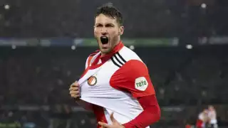 El Bebote es duramente cricado
