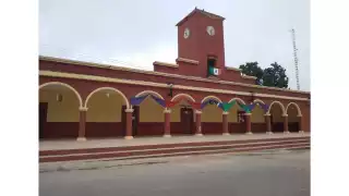 Las fallas eléctricas en la Junta Municipal de Bolonchén de Rejón han dejado a comunidades sin servicio hasta por 12 horas.