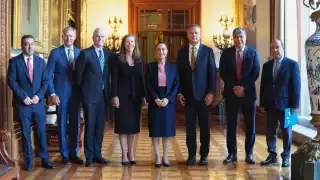 La presidenta Claudia Sheinbaum detalló que recibió a Doug McMillon, presidente y director ejecutivo de Walmart Inc.