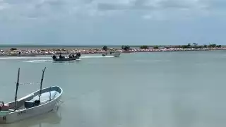 Empresarios pesqueros exigen a Capitanía de Puerto regular embarcaciones ilegales