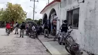 Pobladores de Felipe Carrillo Puerto privaron de su libertad al comisario ejidal y su tesorero por presuntos malos manejos