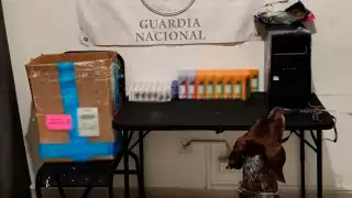 La caja con un CPU tenía dentro los vapeadores y la marihuana