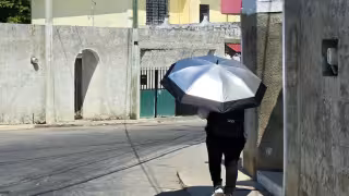 Se prevé incremento de lluvias por un canal de baja presión en la Sonda de Campeche.